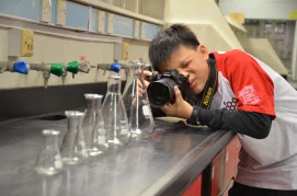 HKU Faculty of Science Hands-on Programme
Visualizing Science via Interactive Art for Secondary School Students