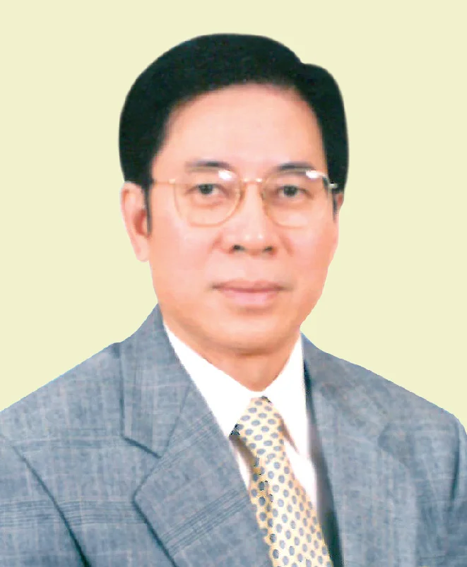 Mr TSE Sik Yan