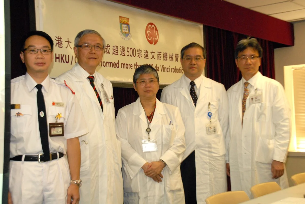 HKU/ QMH performed more than 500 da Vinci robotic surgeries