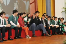 Yaoming on Yaoming @ HKU
Join in a dialogue with Yaoming