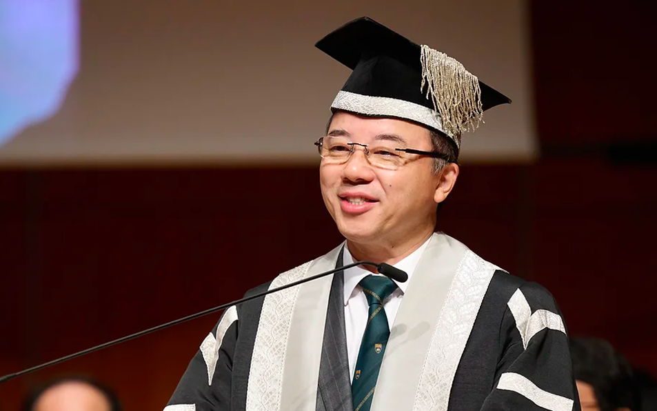 Professor Xiang Zhang, President and Vice-Chancellor, delivers an address.