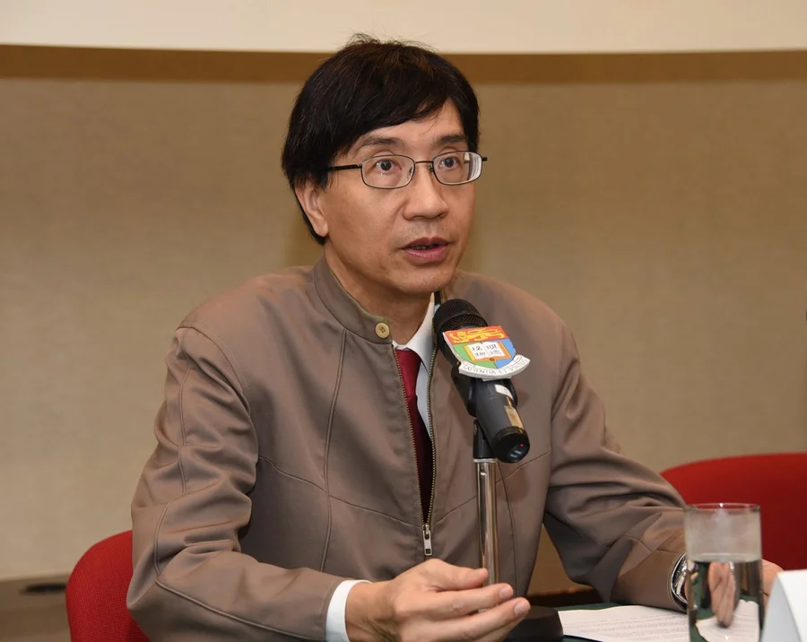 Professor Yuen Kwok-yung, Henry Fok Professor in Infectious Diseases, Chair Professor of Infectious Diseases, Department of Microbiology, Li Ka Shing Faculty of Medicine, HKU points out that the indiscriminately use of antibiotics has led to the rapid emergence of multidrug resistant bacteria including methicillin resistant Staphylococcus aureus (MRSA).