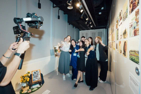 HKU Master of Arts in Literary and Cultural Studies programme hosts first graduate show – “(Re)-volution”