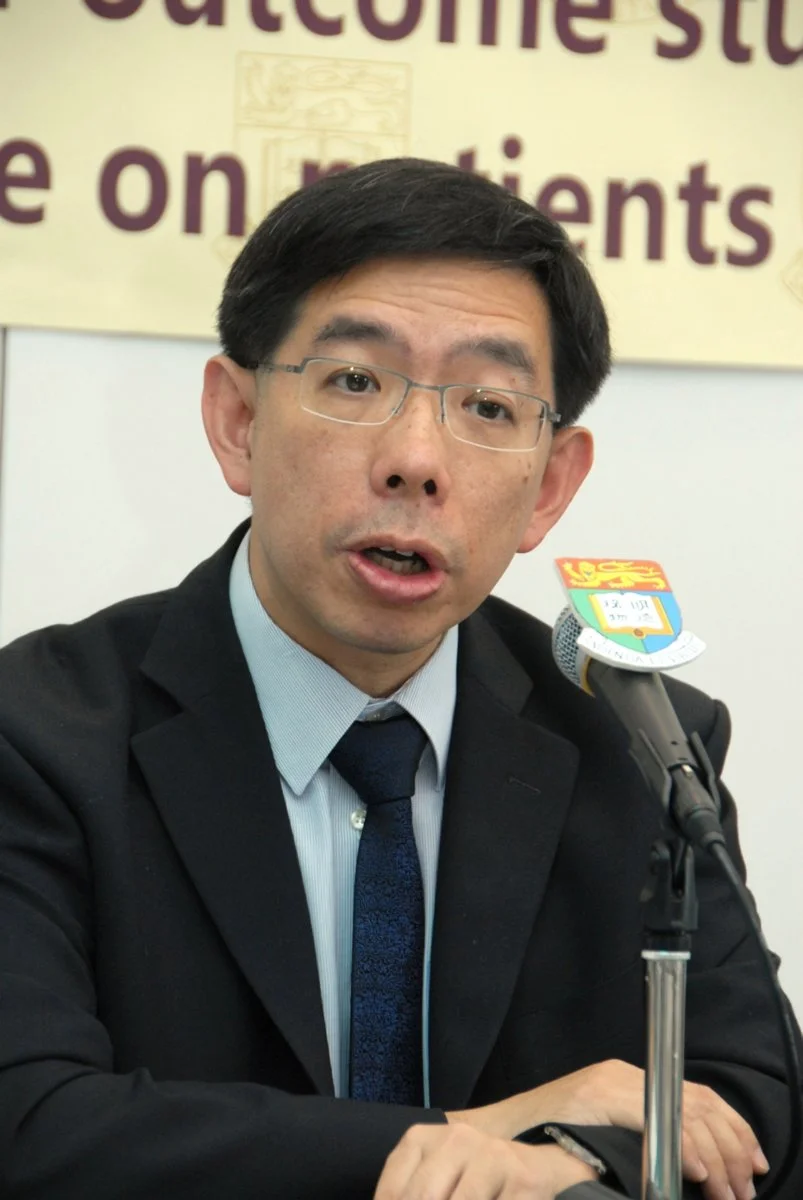 Professor Eric Chen Yu-hai, Clinical Professor and Head, Department of Psychiatry, HKU Li Ka Shing Faculty of Medicine, says that, though early intervention (EI) service is effective, the suicide rate of psychosis patients with EI service is still high (4.1%). More resources are needed to reduce the case load of the case managers and further strengthen EI service.