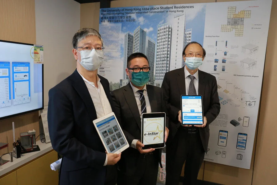 (from left) Ir Mr. KL Tam, Director of Estates, Professor Wilson Lu,  Department of Real Estate and Construction; and Professor Anthony Yeh,  Department of Urban Planning and Design, Faculty of Architecture, HKU  
