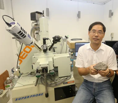 HKU geologist Professor Guochun Zhao elected as
Member of Chinese Academy of Sciences