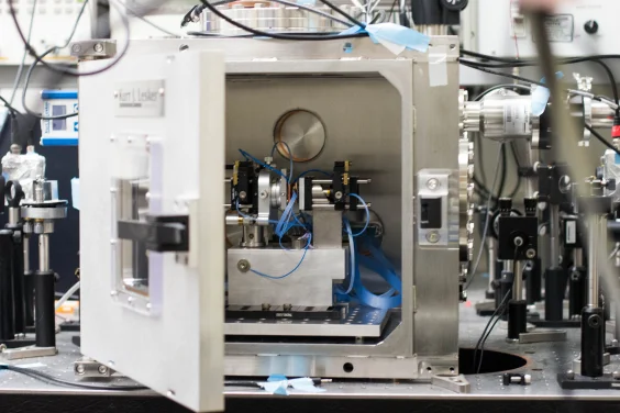 Berkeley researchers led by Professor Xiang Zhang discover that heat energy can travel through a complete vacuum