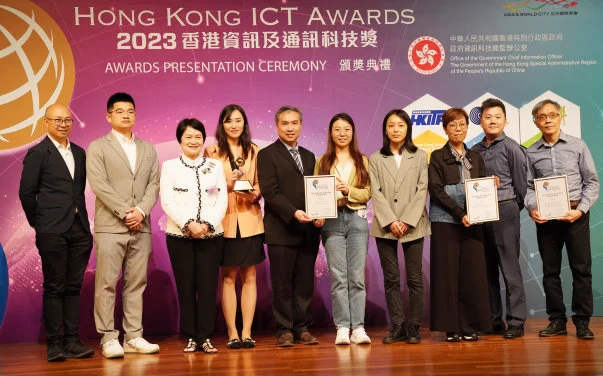 Little Bluebridge Foundation donated HK$15M to HKU HINCare to enhance software development and volunteering matching services