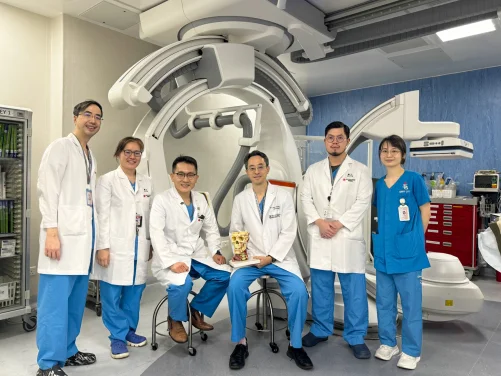 HKUMed pioneers percutaneous balloon compression for managing orofacial pain