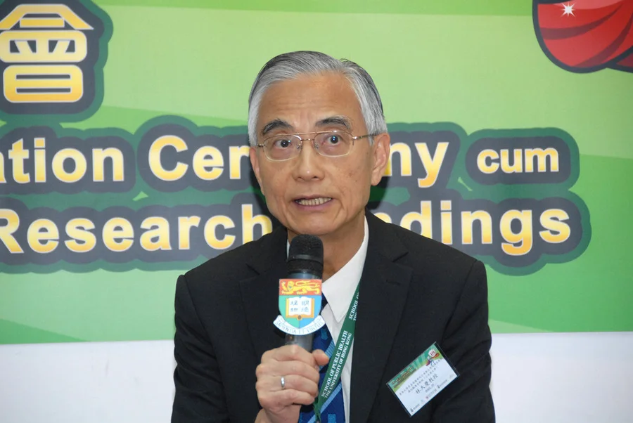 Professor Lam Tai-hing, Sir Robert Kotewall Professor in Public Health and Chair Professor of School of Public Health of Li Ka Shing Faculty of Medicine, HKU hopes that “Youth Quitline” would develop continuously with further expansion on publicity campaigns in order to motivate more youth smokers to quit smoking.