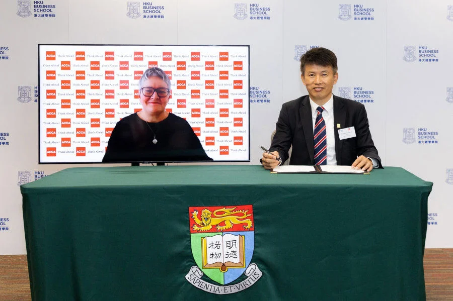 Ms. Helen Brand OBE, Chief Executive, ACCA (Left) and Professor Hongbin Cai, Dean of HKU Business School (Right) signed a Memorandum of Understanding today.   