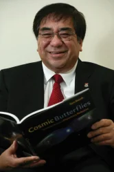 HKU Dean of Science Professor Sun Kwok
Elected as Vice President of International Astronomical Union (IAU) Bioastronomy Commission