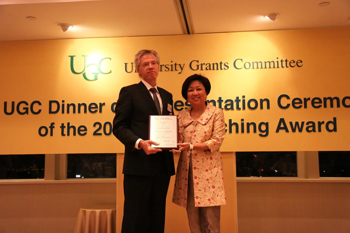 HKU academic receives inaugural University Grants Committee Teaching Award 2011