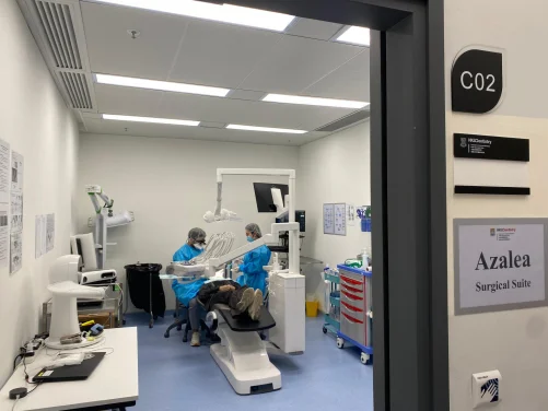 HKU Dentistry’s “Azalea Gum Treatment Project" continues to provide complimentary dental care to Hong Kong’s underprivileged