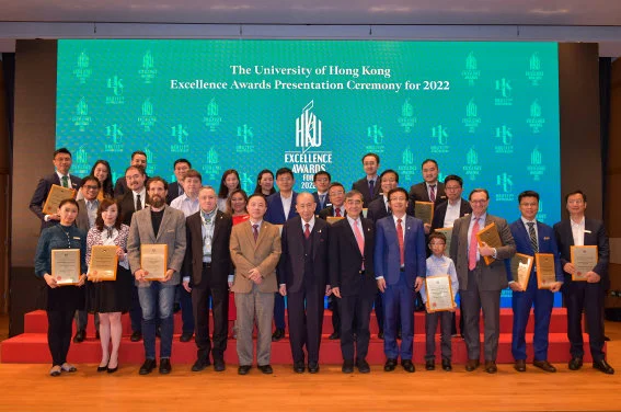 HKU holds Excellence Awards Presentation Ceremony for 2022
Honouring academics for their exceptional achievements in teaching, research and knowledge exchange