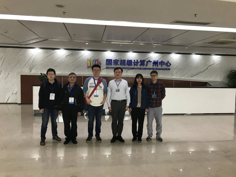 visit of Dr Meng (third from the left) from HKU Physics visiting Tianhe-2 supercomputers at the National Supercomputer Center in Guangzhou.