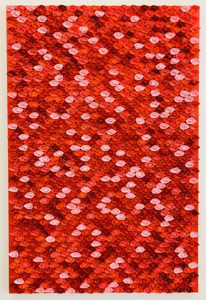 All the Best – Fire – 999 Ng Lung Wai Folded acrylic paint on canvas 2018 HKU.P.2020.2474 Image Courtesy of the University Museum and Art Gallery, HKU