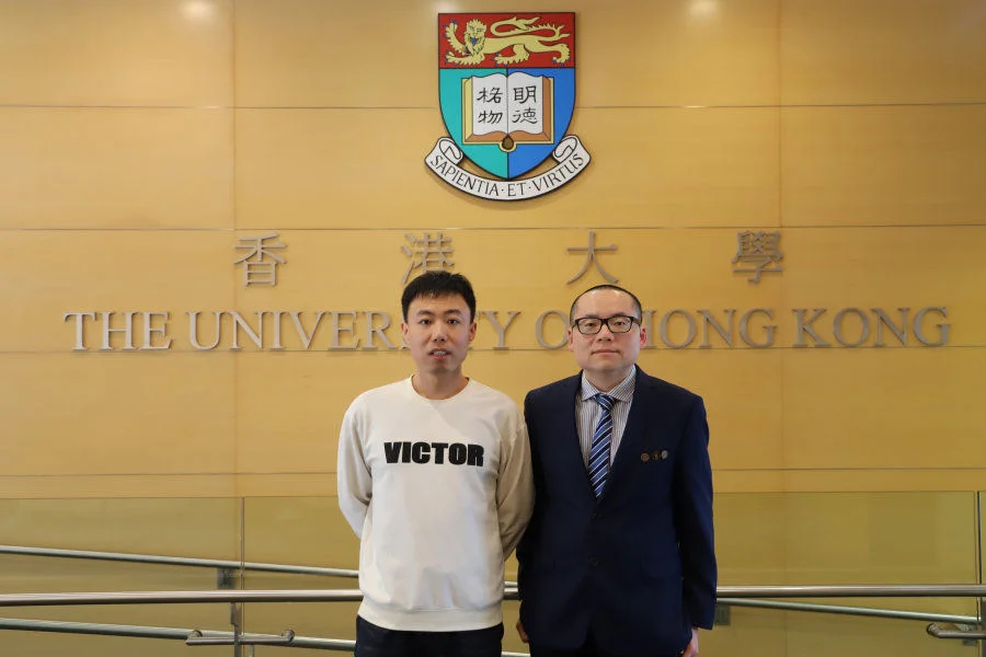 Professor Zhiqin Chu (right) and Feng Xu (left), the first author of the research paper   