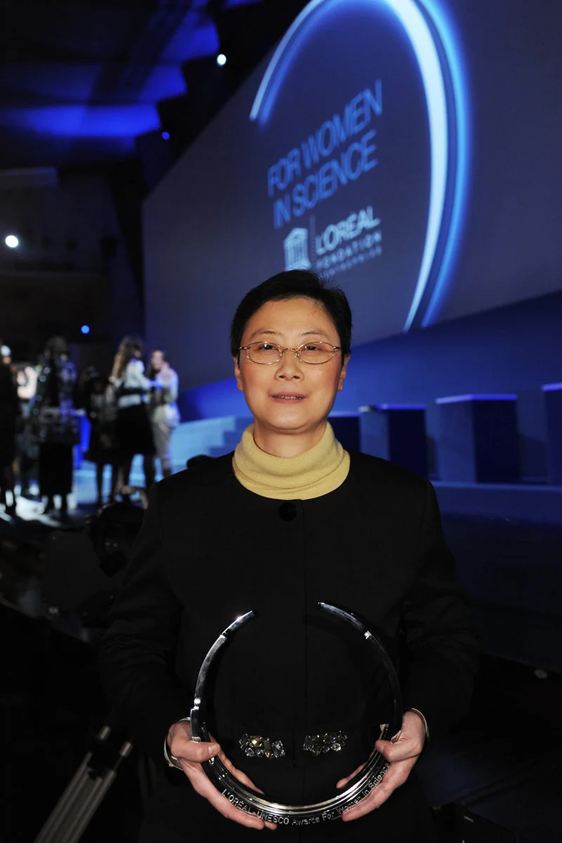 HKU Chemistry Professor Vivian Yam Wing-wah receives L’Oréal-UNESCO Women in Science Awards 2011