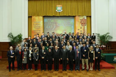 HKU holds Award Presentation Ceremony for 
Excellence in Teaching, Research and Knowledge Exchange 2013