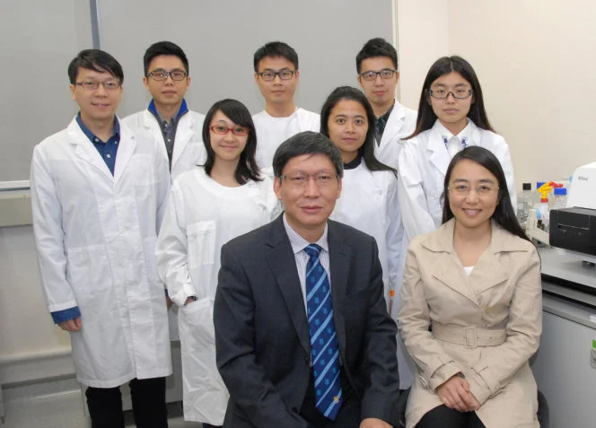 HKU scientists find three coronavirus species co-circulating in dromedary camels in Saudi Arabia
and the Korean outbreak of MERS was caused by a recombinant variant