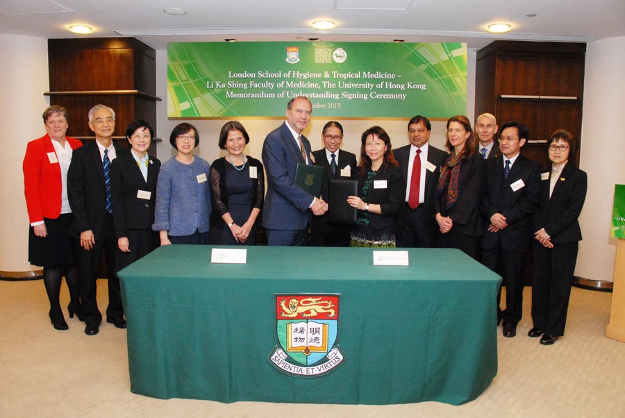 (Left to right)  1.Dr Janice Johnston, Associate Professor, Deputy Director (Education), School of Public Health, The University of Hong Kong 2.Professor Tai-hing Lam, Chair Professor in Community Medicine and Sir Robert Kotewall Professor in Public Health, School of Public Health 3.Dr Constance Chan, Director of Health 4.Professor Sophia Chan, Under Secretary for Food and Health 5.Professor Rosanna Peeling, Professor & Chair of Diagnostics Research, London School of Hygiene & Tropical Medicine 6.Professor Peter Piot, Director, London School of Hygiene & Tropical Medicine 7.Dr Leong Chi-hung, Chairman of the Council, The University of Hong Kong 8.Professor Suet-yi Leung, Acting Dean, Li Ka Shing Faculty of Medicine, The University of Hong Kong 9.Professor Malik Peiris, Acting Director of School of Public Health, Tam Wah-Ching Professor in Medical Science, The University of Hong Kong 10.Dr Heidi Larson, Senior Lecturer, London School of Hygiene & Tropical Medicine 11.Professor Richard Fielding, Professor in School of Public Health and Director of Public Health Research Centre, The University of Hong Kong 12.Dr Liu Zhong-qi, Vice Director, Bureau of Health of Guangzhou Municipality 13.Dr Mak Sin-ping, President of Hong Kong College of Community Medicine