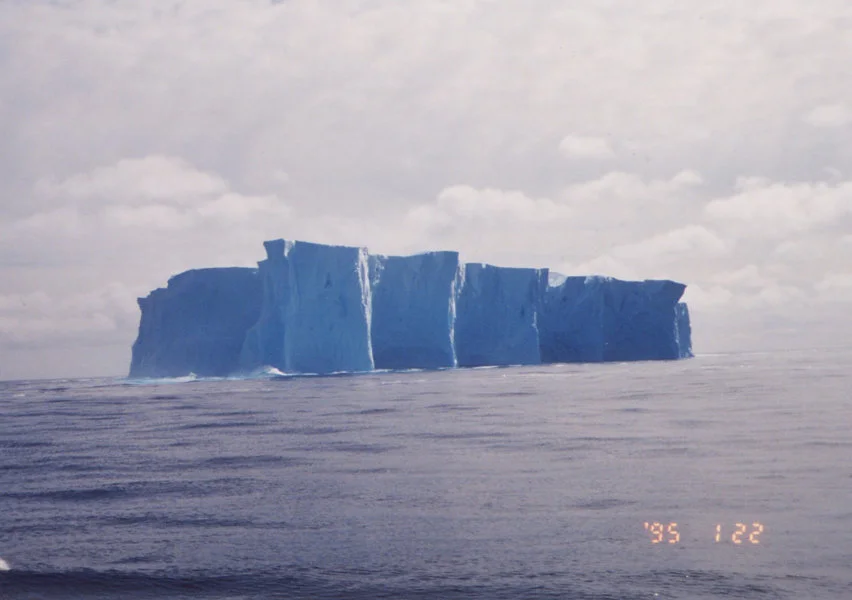 Photos of the Southern Ocean. This photo was taken during a cruise in the 1990s, during which scientists collected the sediment core that forms the basis of this study.  Photo credit: Minoru Ikehara.