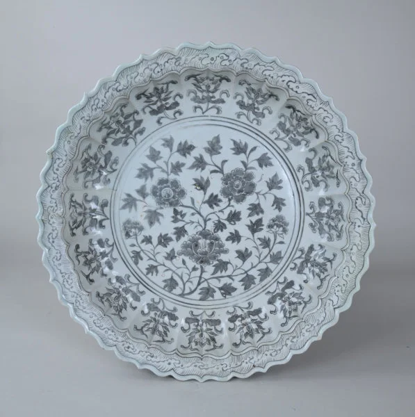 Mandarin Duck Yuhuchun Vase Yuan dynasty, 14th century,  Jingdezhen Porcelain with underglaze-blue decoration H. 25 cm