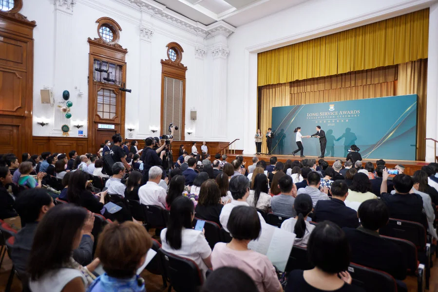 HKU holds Long Service Awards Presentation Ceremony to recognise over 220 staff members  
