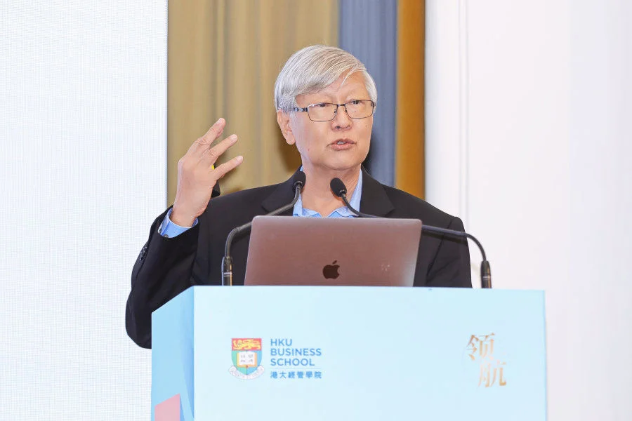 Tan Sri Andrew SHENG, Distinguished Fellow of Asia Global Institute at HKU, Member of International Advisory Council of National Financial Regulatory Administration, Former Board Member of Khazanah Nasional Berhad, Former Chairman of the Securities and Futures Commission (SFC) of Hong Kong, delivers a keynote speech.  