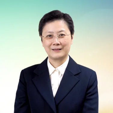HKU renowned chemist Professor Vivian Wing-Wah YAM selected as 
2021 Pioneer in Energy Research and featured in the editorial and cover story of Energy & Fuels in a special issue dedicated to her by American Chemical Society Publications